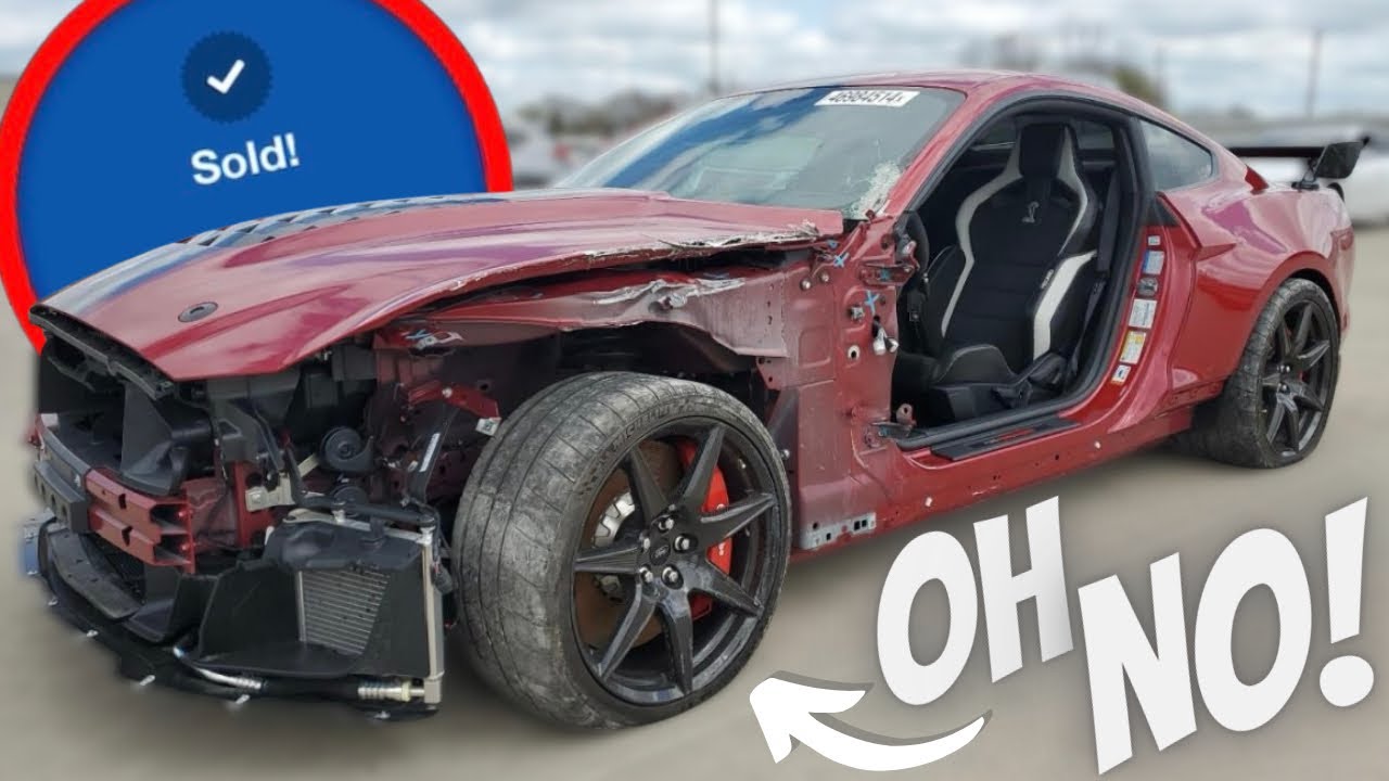 Ford Mustang GT500 предлагает сумасшедшие деньги на аукционе по утилизации COPART