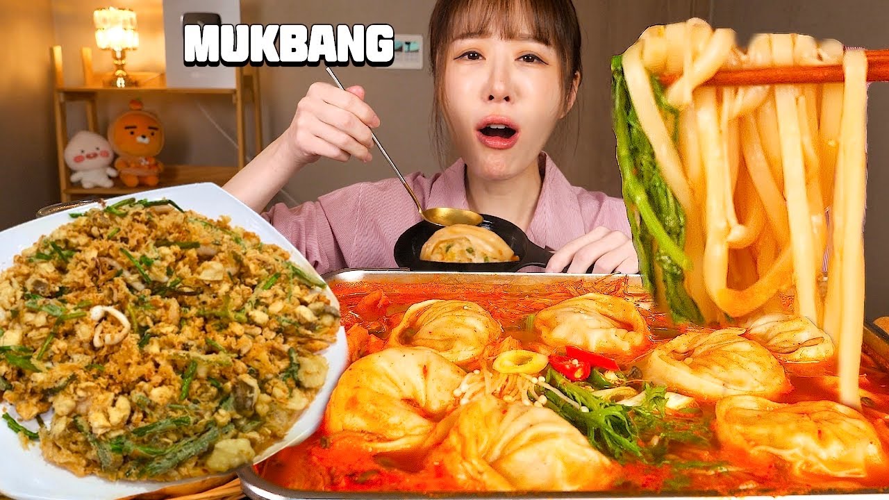 화끈하게 속 풀고싶은 사람 다 드루와🫶 왕만두 가득 우동사리 넣은 만두전골+해물파전 먹방❤️ Kimchi dumpling hot pot, Pajeon KOREAN MUKBANG