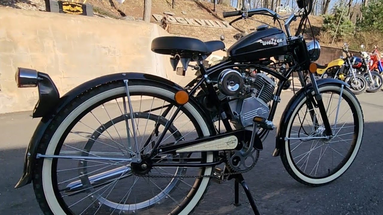 TIME CAPSULE BRAND NEW 1999 WHIZZER MOTORBIKE FROM THE BAKERSFIELD CA COLLECTION !