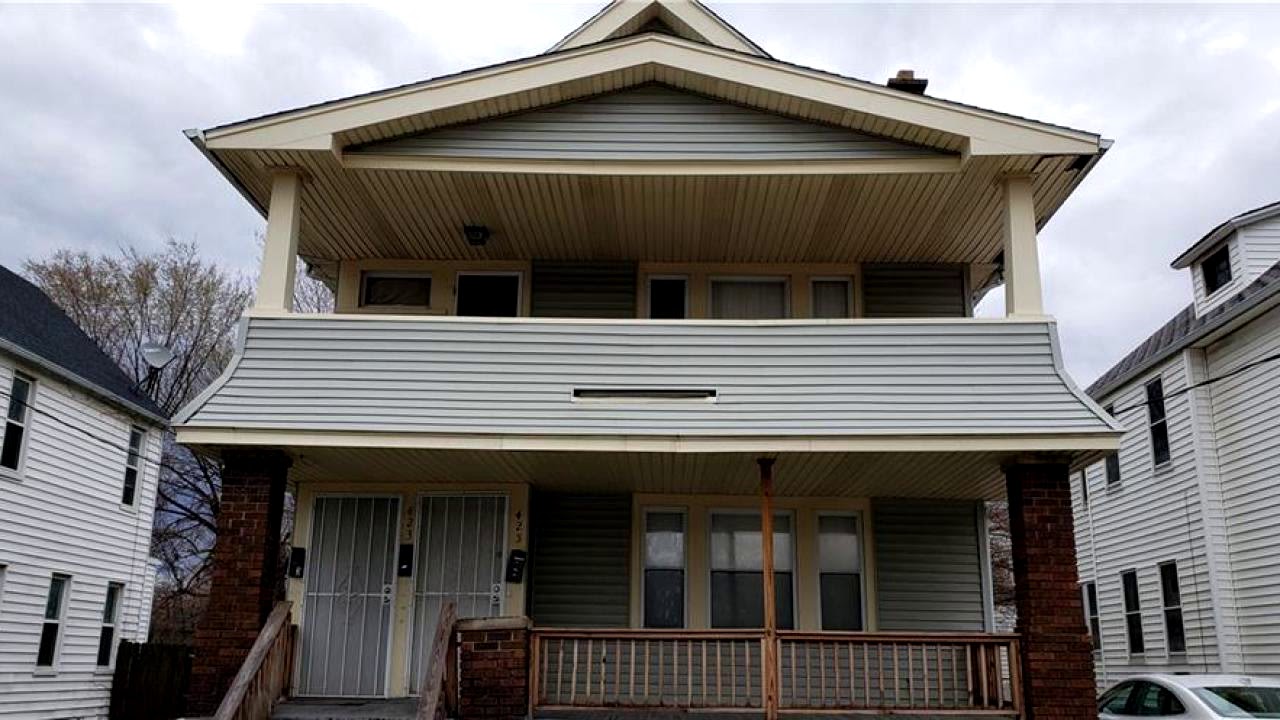 Residential for sale - 423 East 152nd St, Cleveland, OH 44110