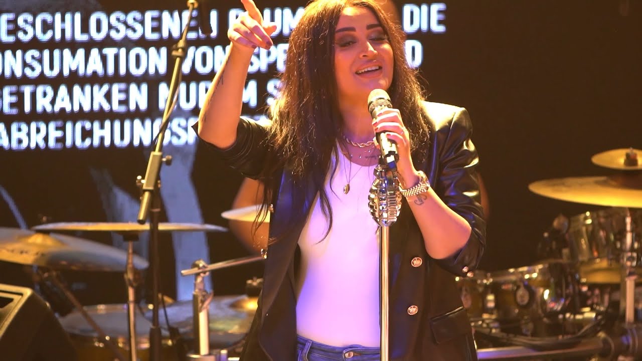 ANDREANA CEKIC - BEC (LIVE) - TRESOR (1. DEO)