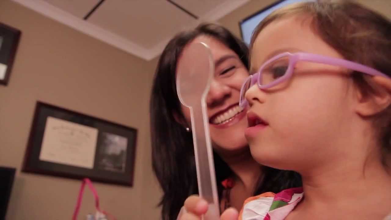 Eye exams for chidren with special needs, speech delay or down's by pediatric optometrist
