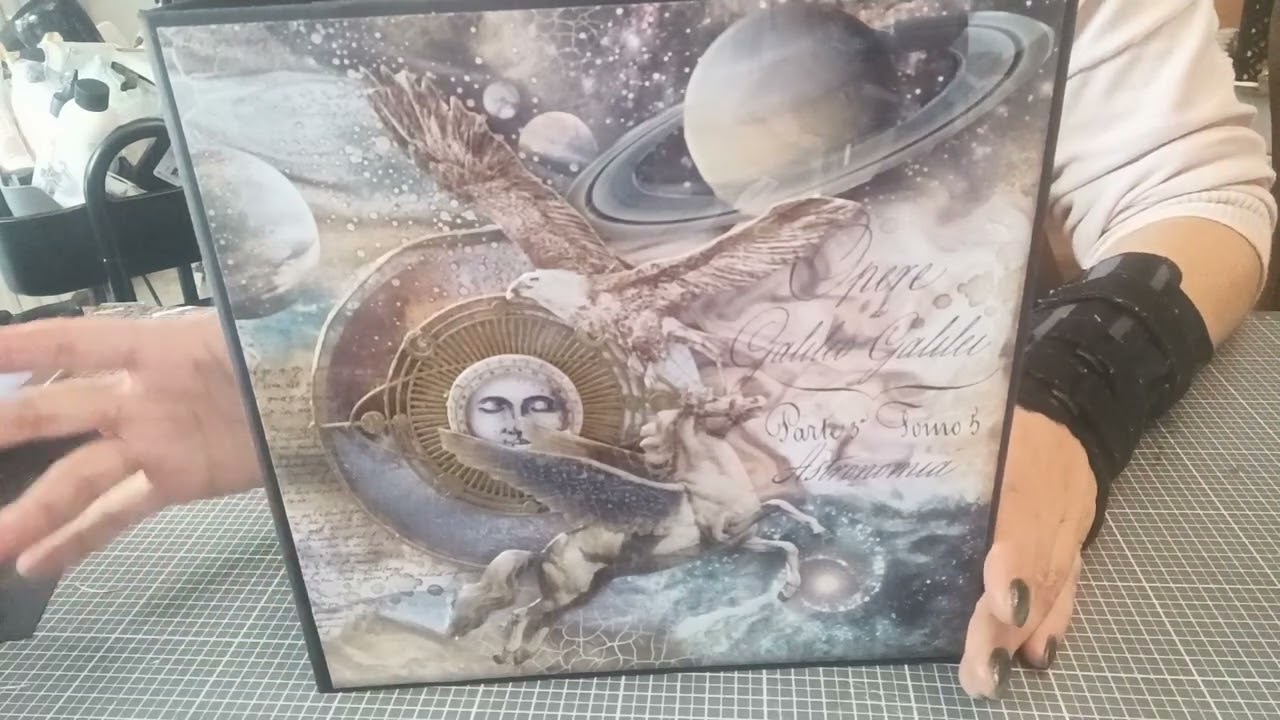 Présentation album cosmos infinity @Stamperiainternational @libertecreative8241 #scrapbooking