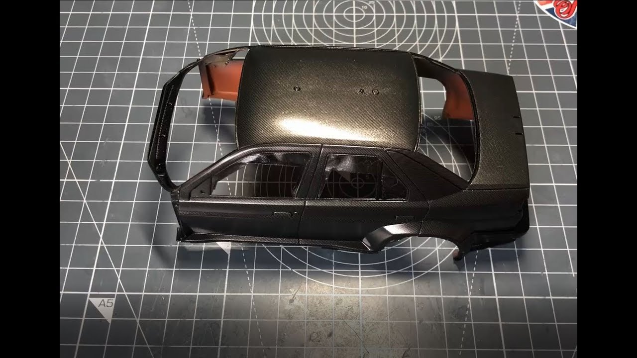 Full body carbon fibre decal application