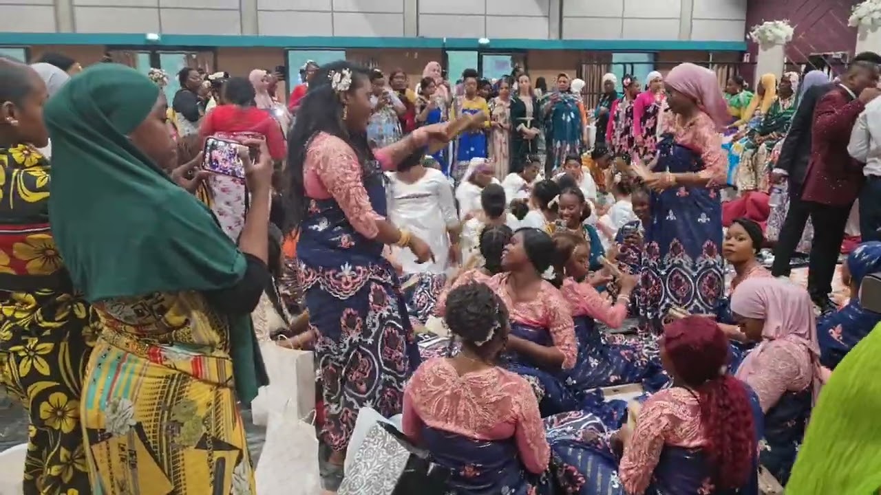 loulou ndjema Angoulême avec flamants roses