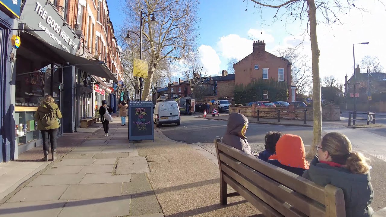 Walking around Kew Gardens Station, Kew Bridge, Sandycombe Road, Lockdown, London Walking Tour 4K
