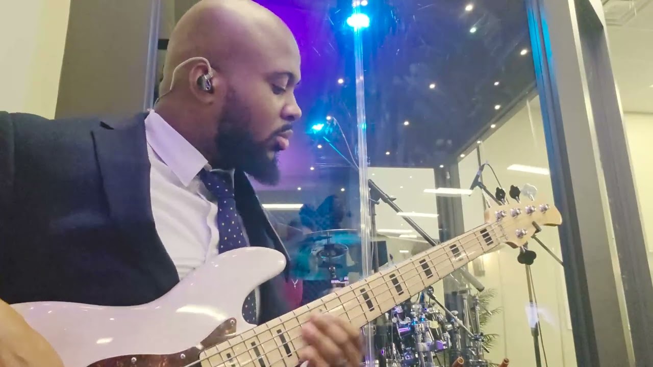 Come Lets Magnify - P&W Highlights