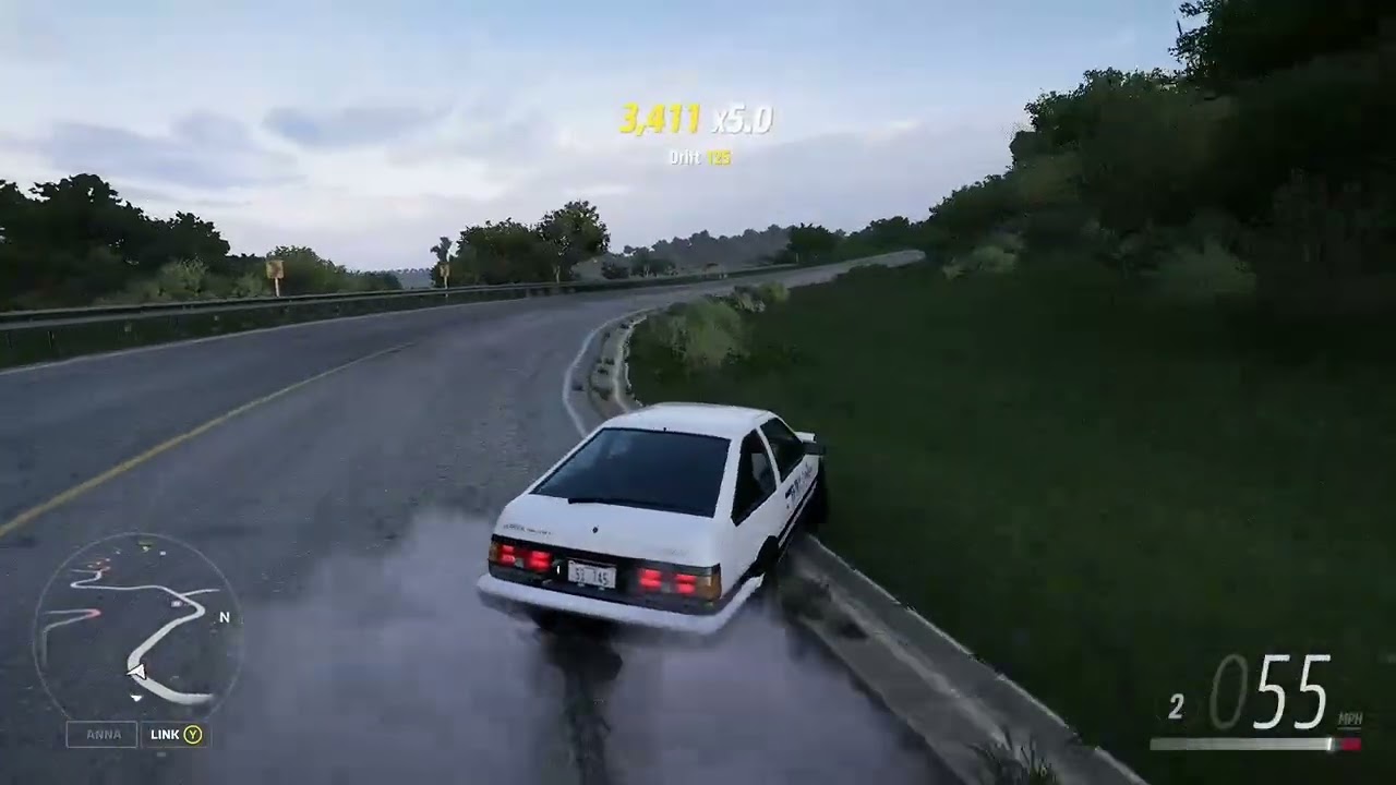 AE86 drifts in forza 4