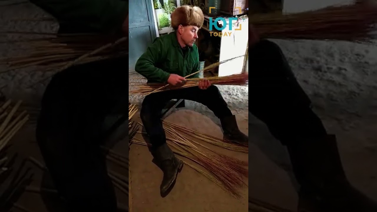 Мастер-класс от жителя Сафьяновской громады: вяжем веники  с шутками и прибаутками