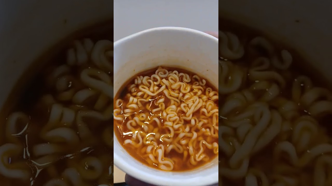 Ramen Test: Jin Ramen Spicy (OTTOGI) Wir probieren neues aus Korea