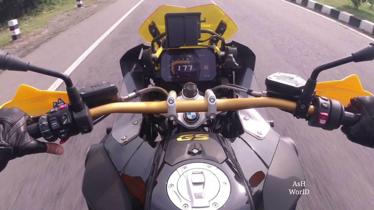 BMW GSA 1250 Testing the Speed for a Stretch