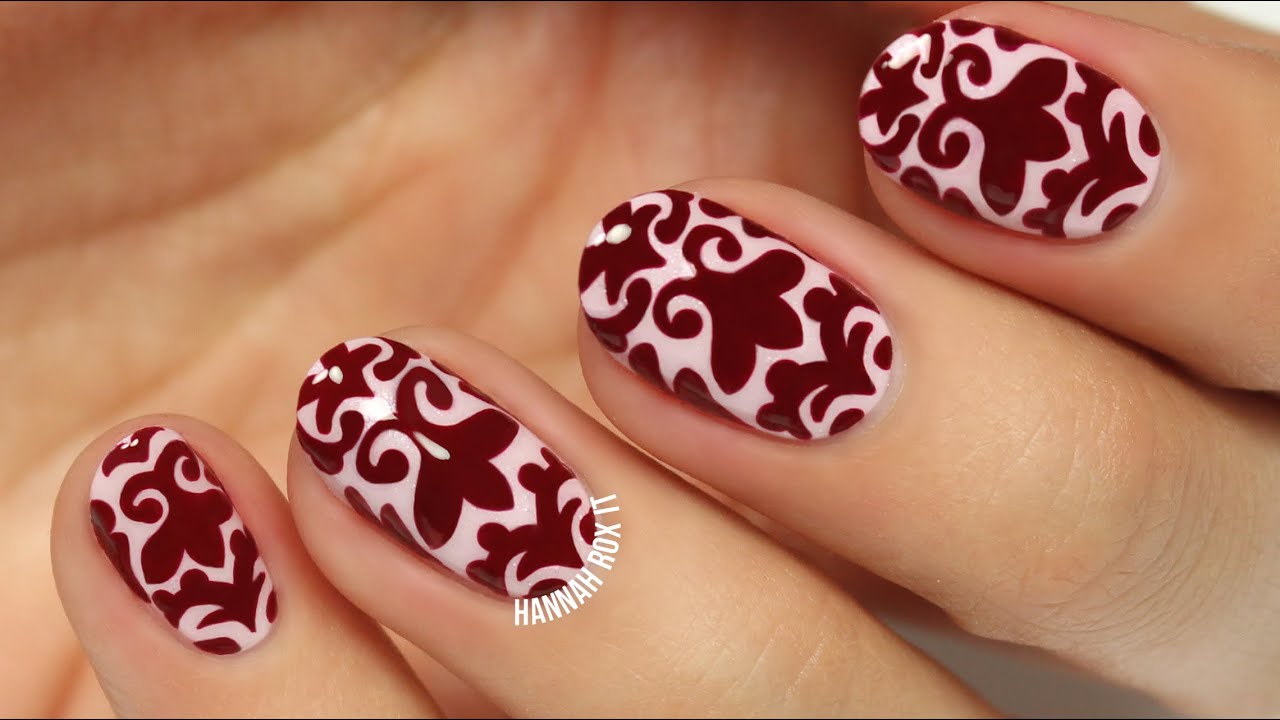 Classy Brocade Nail Art (freehand!)