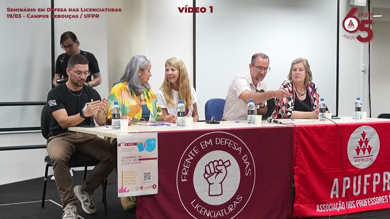 Seminário em Defesa das Licenciaturas - “Cenários da Formação de Professores no Brasil – 2015-2025”