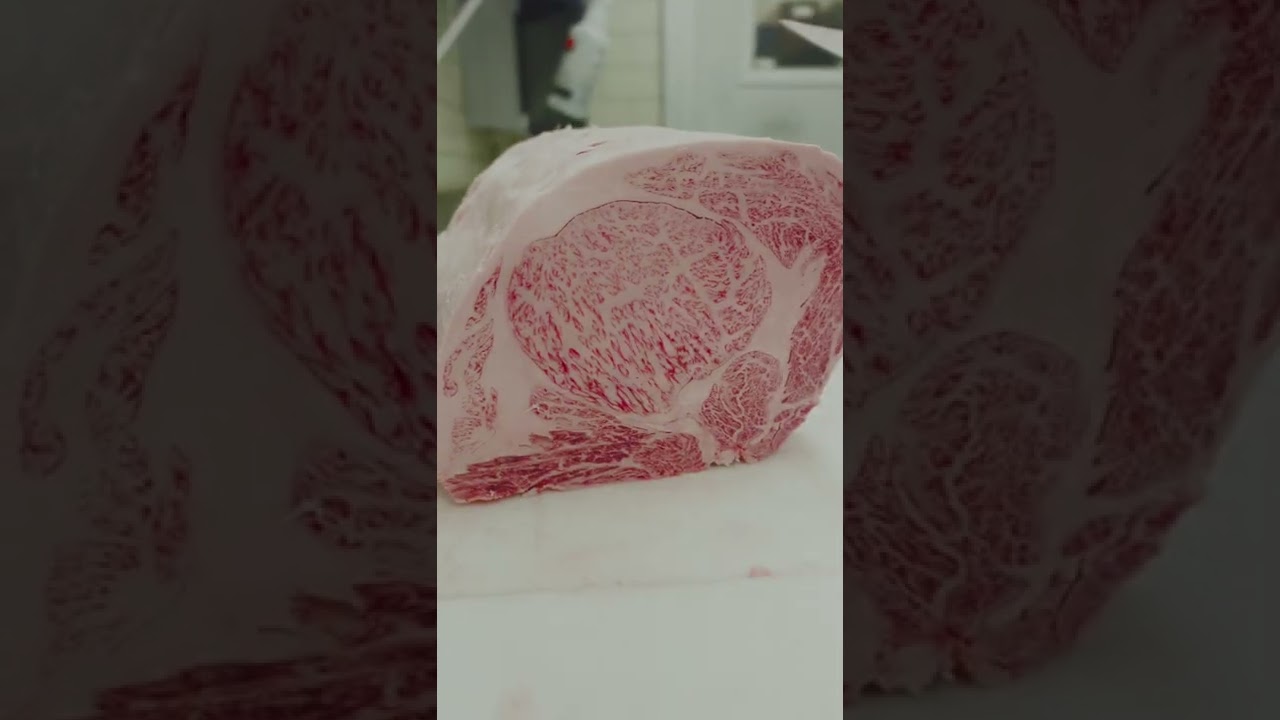 Cutting A5 BMS12 Japanese Wagyu at Alpine Butcher #wagyu #yummy