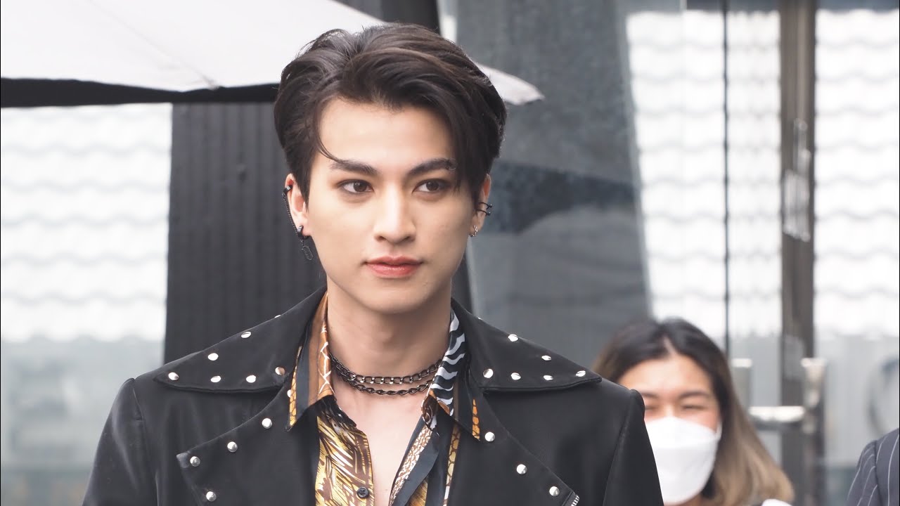 กำลังใจ ถึง กลัฟ คณาวุฒิ ในงานแถลงข่าวเปิดตัวซิงเกิล 