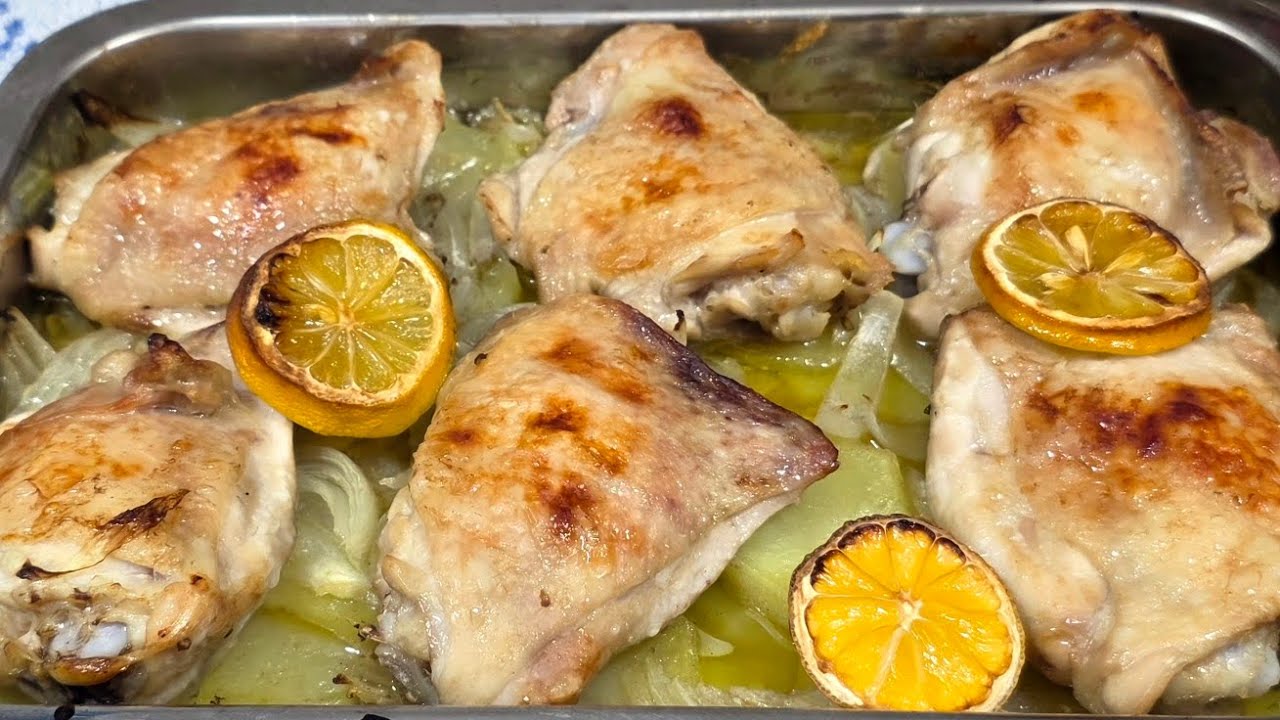 POLLO asado al limón 🍋 jugoso con guarnición // BEATRIZ COCINA 