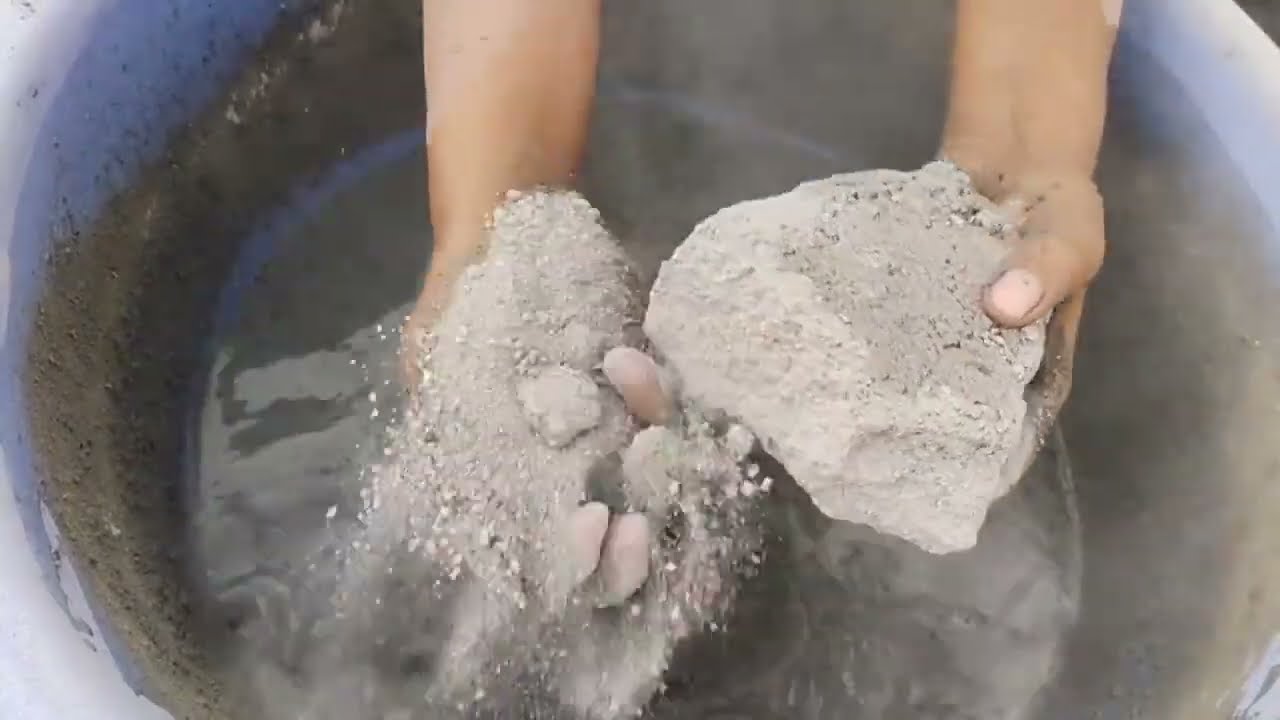 Asmr - very soft dusty sand cement crumbling in water 💦💦