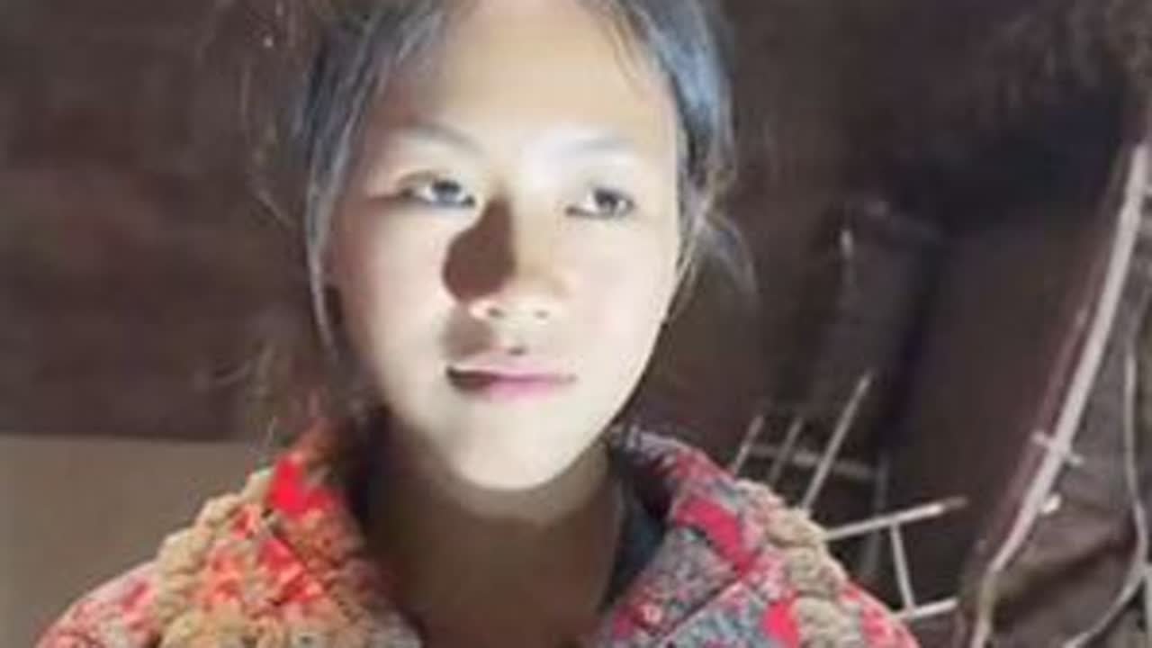三妹到底有多高 #小唐的媳妇阿珍 #老挝建房