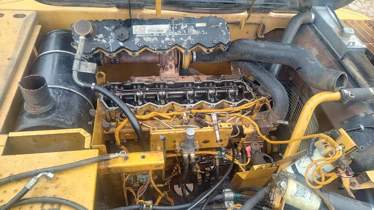 DEFEITOS E DICAS NA LINHA DE COMBUSTÍVEL MOTOR C6.4 ESCAVADEIRAS CAT