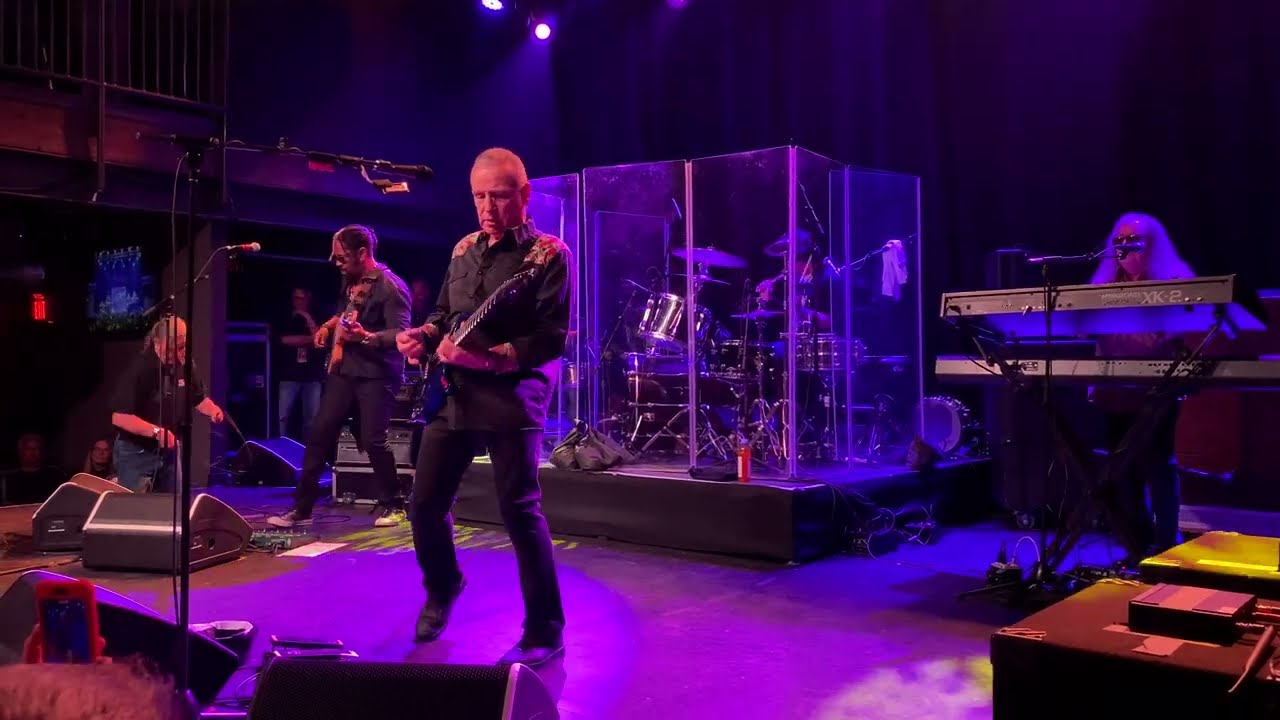 Mark Farner's American Band - 