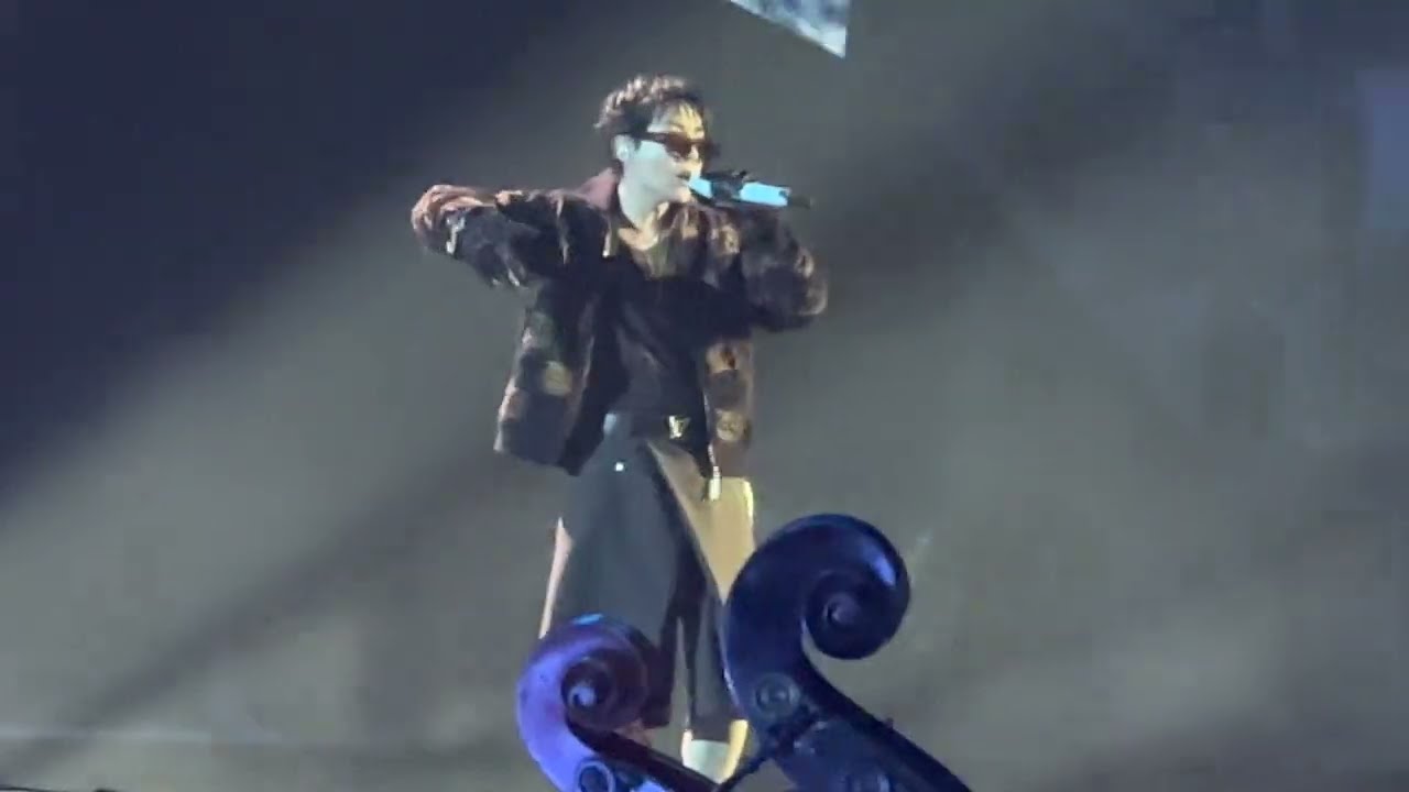 J-Hope - On the street / More / Mic drop live @ gala des pieces jaunes 2025