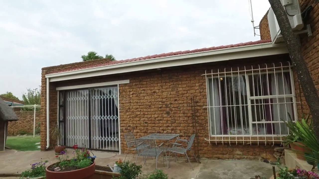 3 Bedroom Townhouse for sale in Gauteng | East Rand | Springs | Strubenvale | 8 Walnut  | T5631