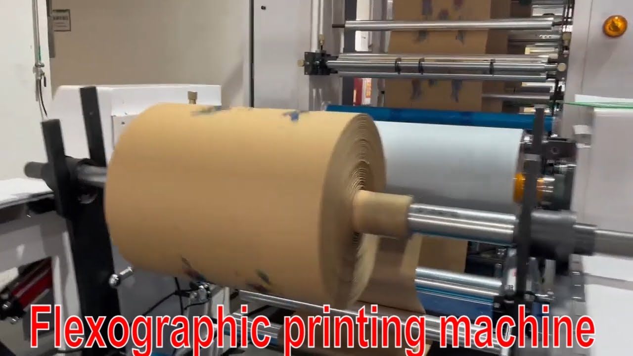 High-speed Kraft paper bag printer in full operation