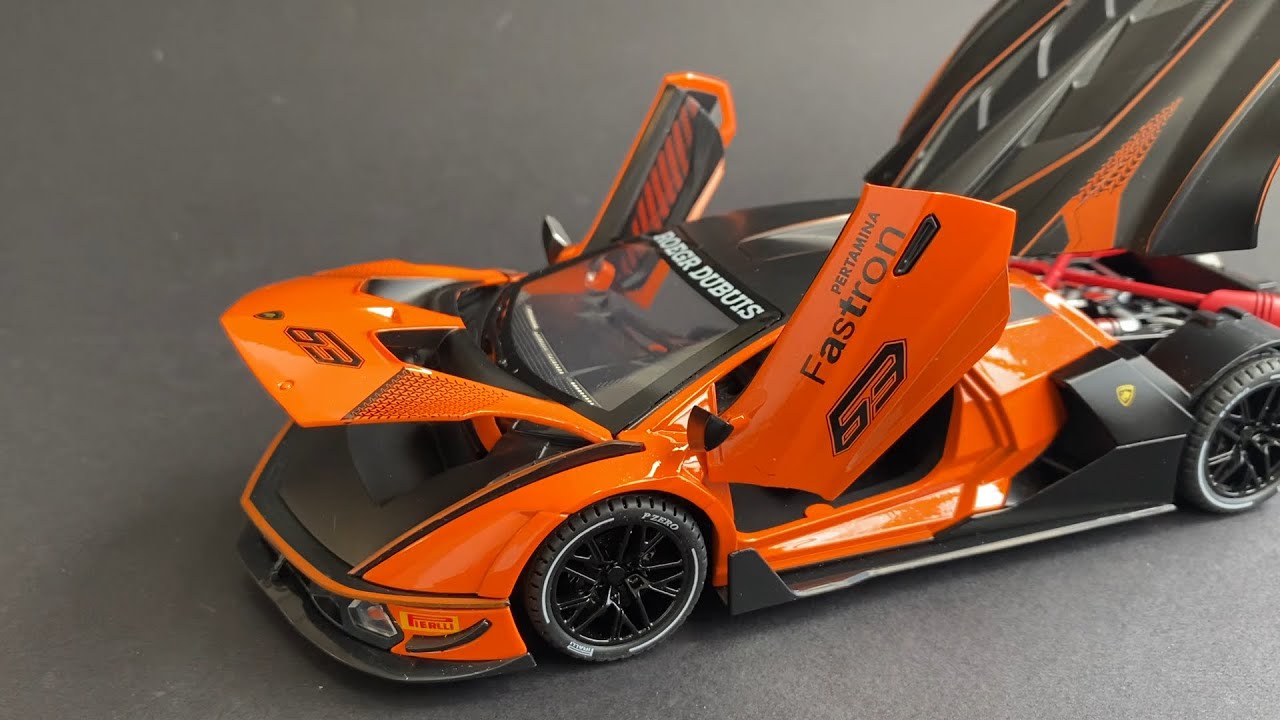 Unboxing the Lamborghini SCV12 1:24 Scale: A Track Beast in Miniature