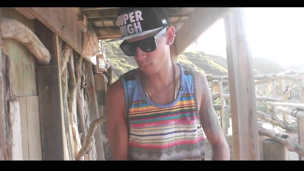 Smoking Section - Jon-Z (Video Oficial)