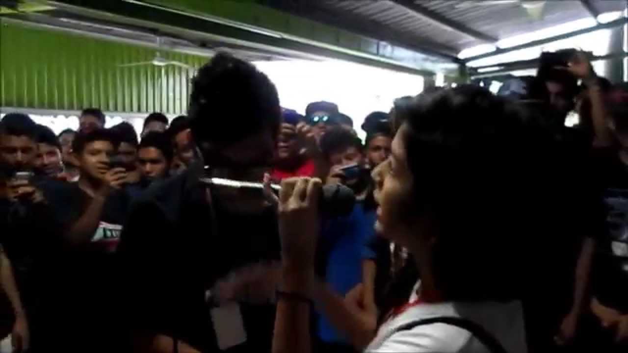 15. astrid vs decer (FINAL) king of freestyle 2014