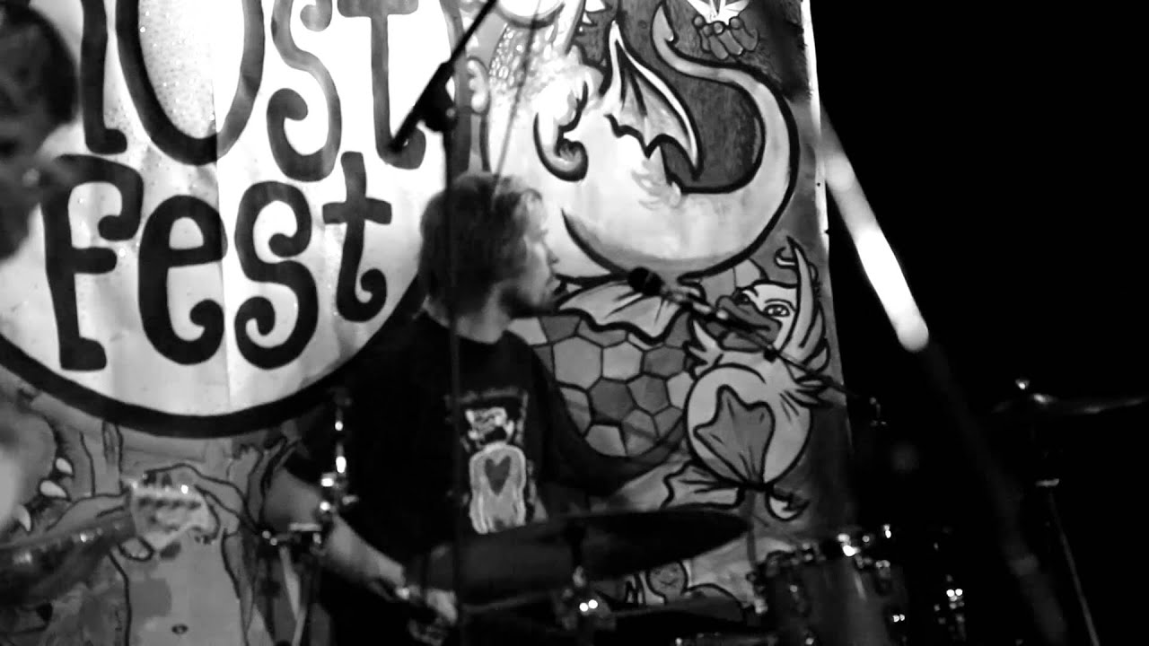 Muuan mies @ H&ouml;stfest 2011 (koko keikka)