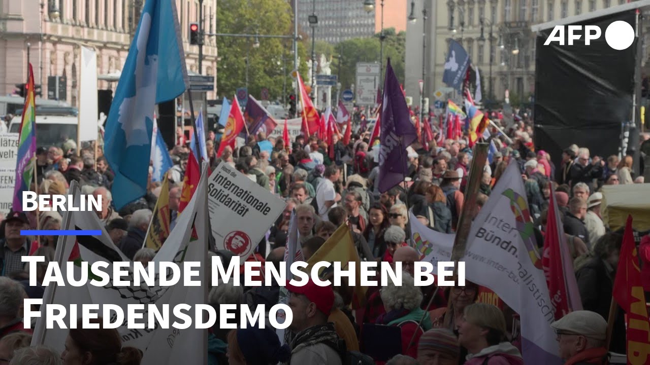 Tausende Menschen bei Friedensdemo in Berlin | AFP