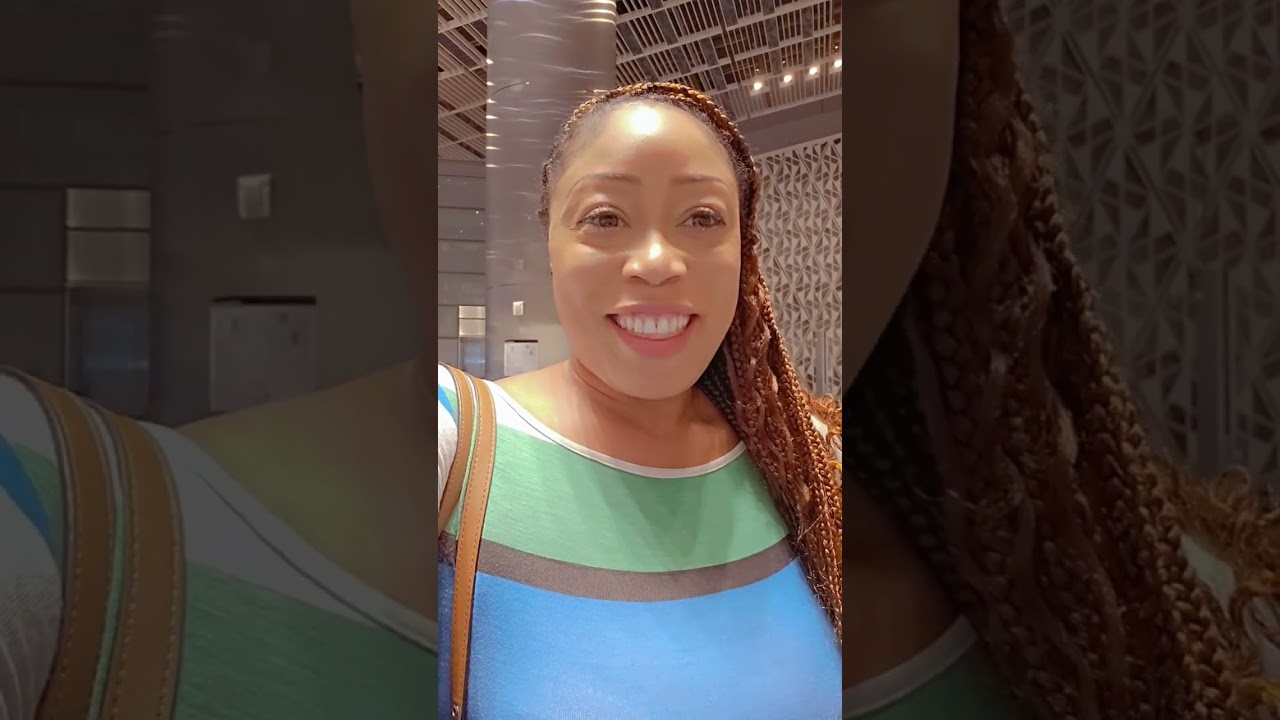 Qahrla's Diary Ep 29 - Doha Airport. Plane to terminal and lounge options.