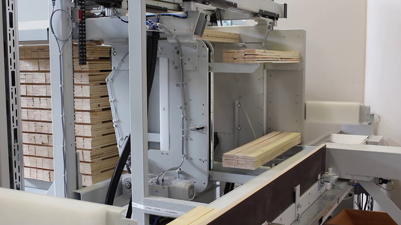 OC S 90 SXL with OptiCUT Stacker P1500