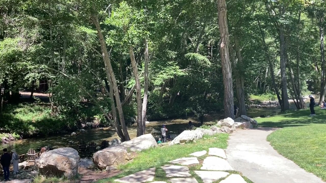Relaxing by the Big Sur river inn