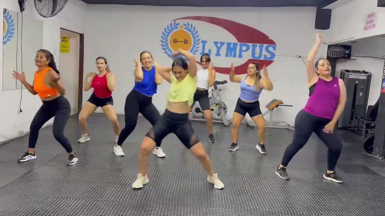 Latina Foreva - Karol G 
