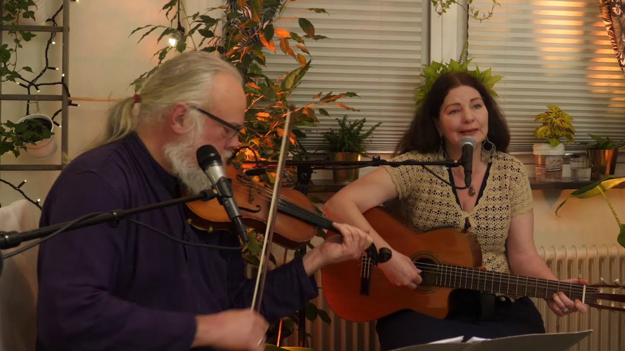 Salamander: Rahelica Baila / Jojnes Trojm