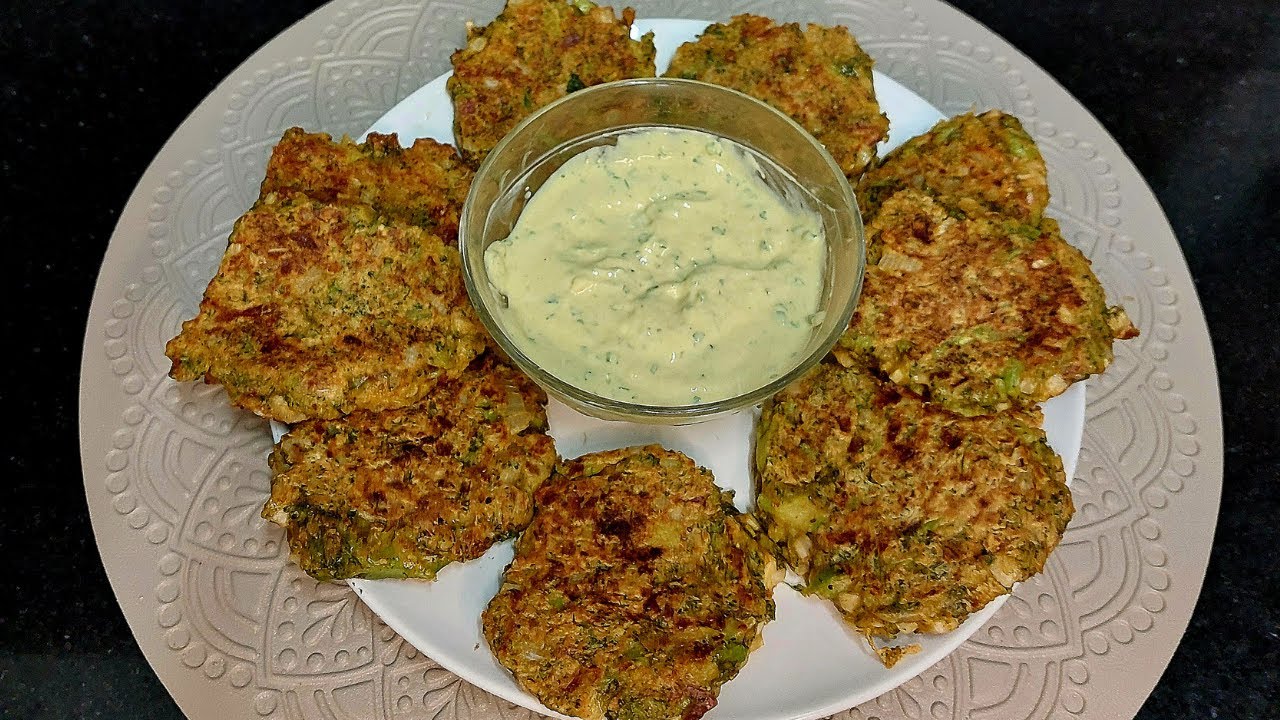 TORTAS DE BRÓCOLI CON SALSA DE MOSTAZA, CENA SALUDABLE, RÁPIDA Y RICO