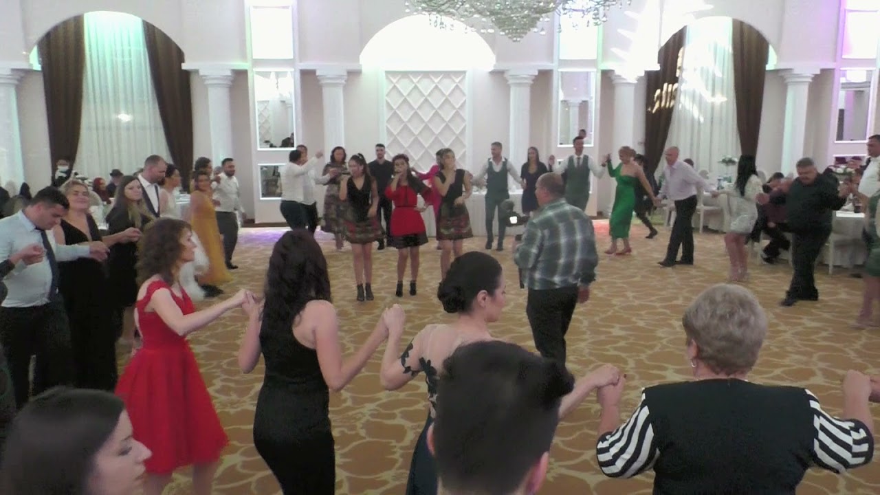 Formatii Nunta Pitesti Trupa care face SHOW   Florentina Pana