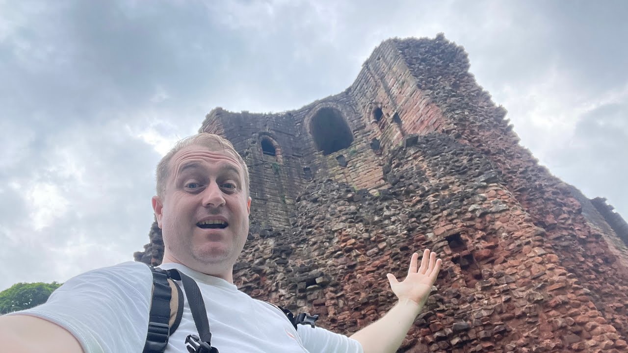 EXPLORING BOTHWELL CASTLE EXTERNALS & NATURE WALK