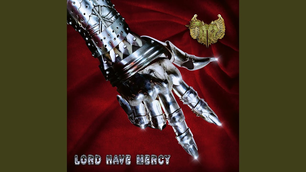 Iron Gauntlet / Velvet Glove