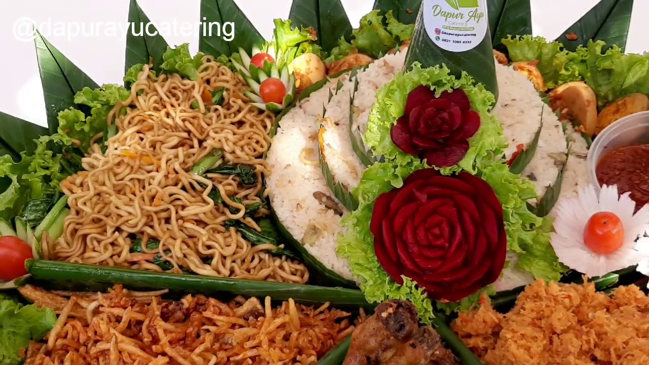 Tumpeng nasi liwet