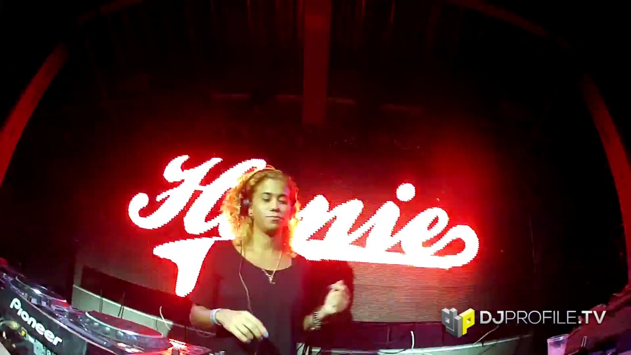 Hanie @ Carlos Salazar Bday :: La quinta Bar - Caracas, 24 sept 2016