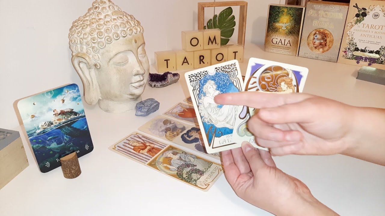 ¿QUÉ SIENTE, QUÉ PIENSA Y QUÉ HARÁ? 💍💭 TAROT INTERACTIVO