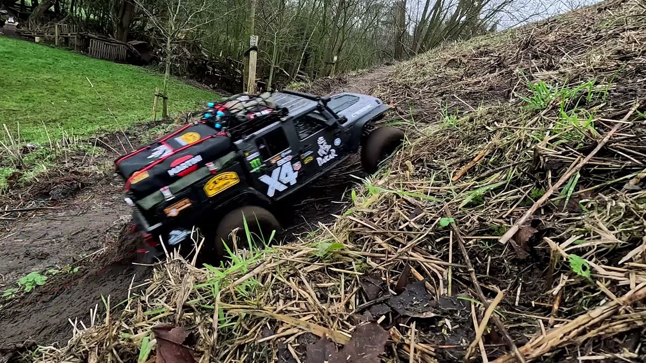 Cross RC EmoX4 Crawler Bruges Heaven  @ RC Brugge
