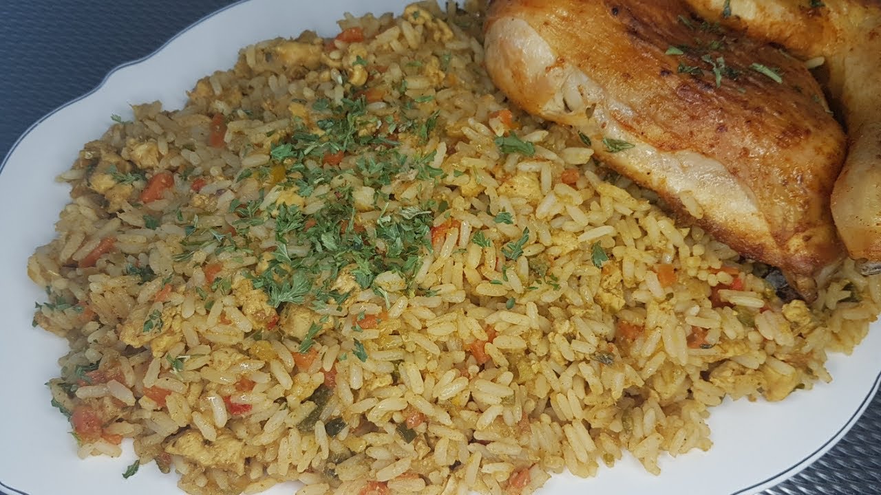 nasi met kip أرز بالدجاج