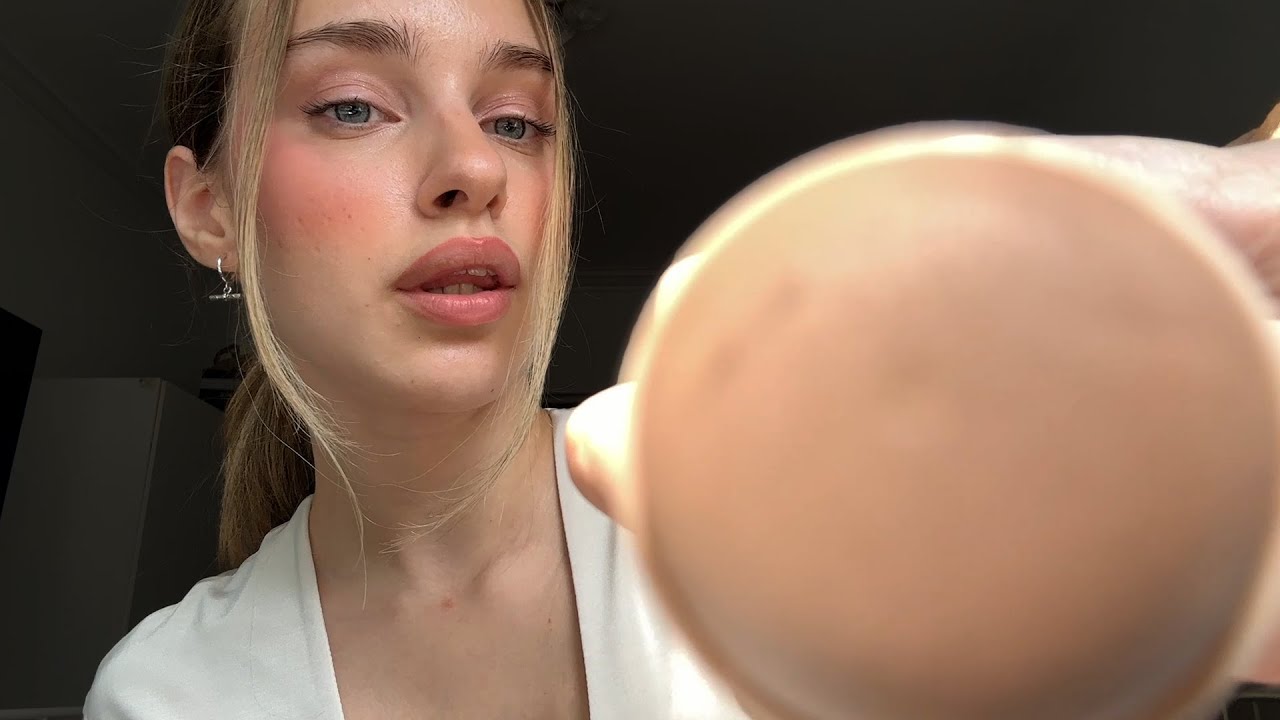 Makeup Artist Does Your Fashion Show Makeup For 5 Minutes ASMR