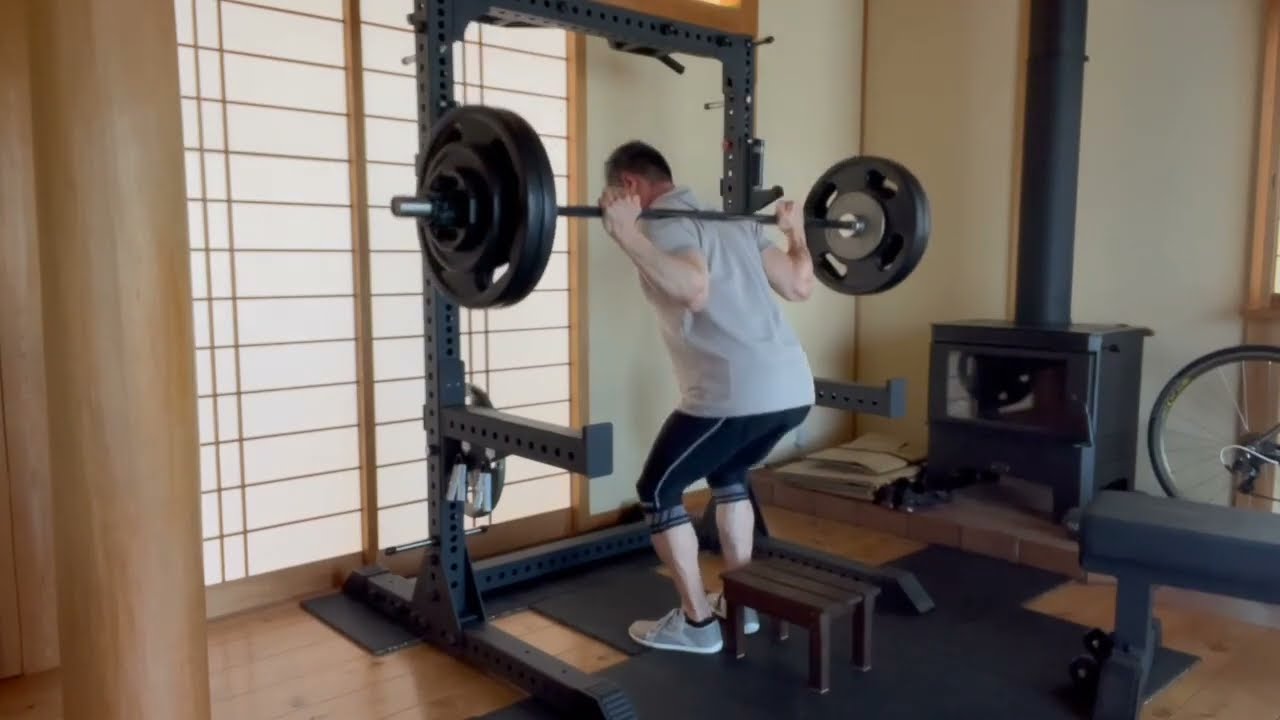 113.5kg 8回 3セット