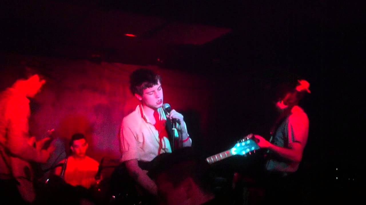 Iceage 'New Brigade' + 'Awake' - Live @ L'Espace B (04-03-2013)