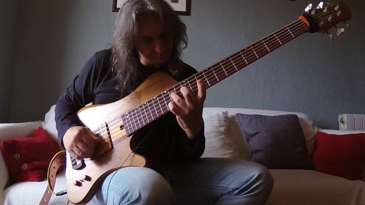 Pato Muñoz, Safran Basses